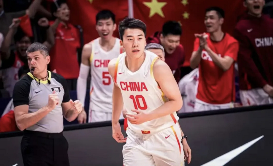 强的防守下, Ti, com